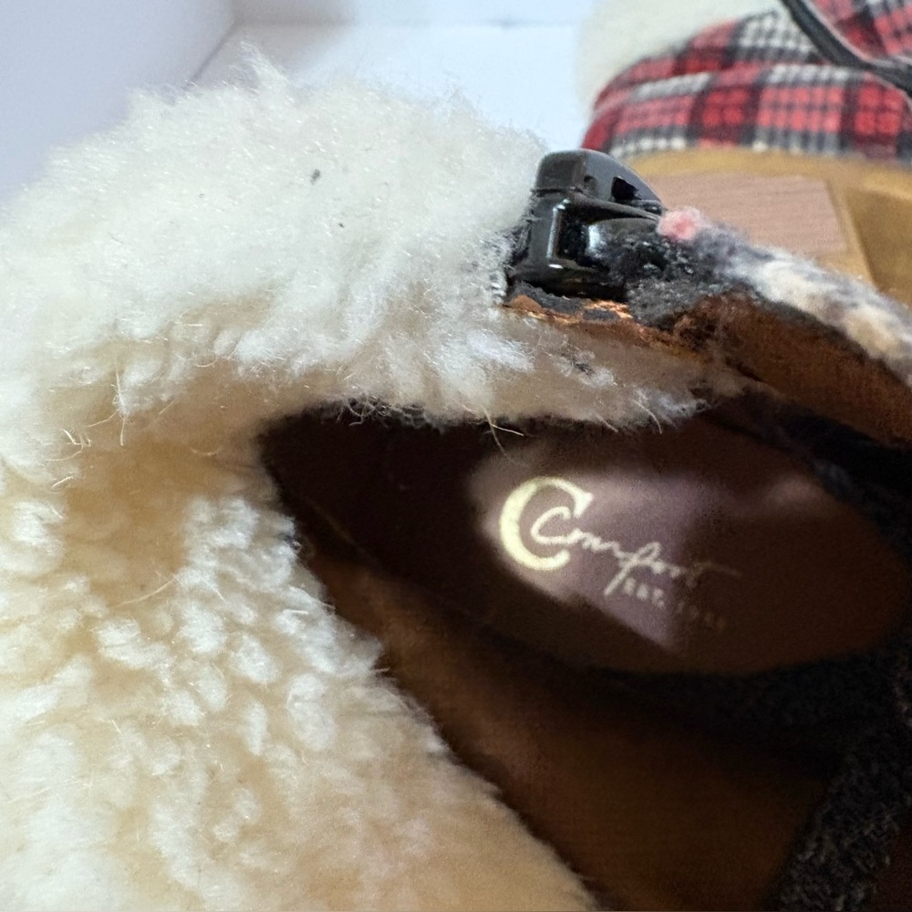 Comfort Est. 1946" plaid chunky heel ankle boots - Picture 7 of 8